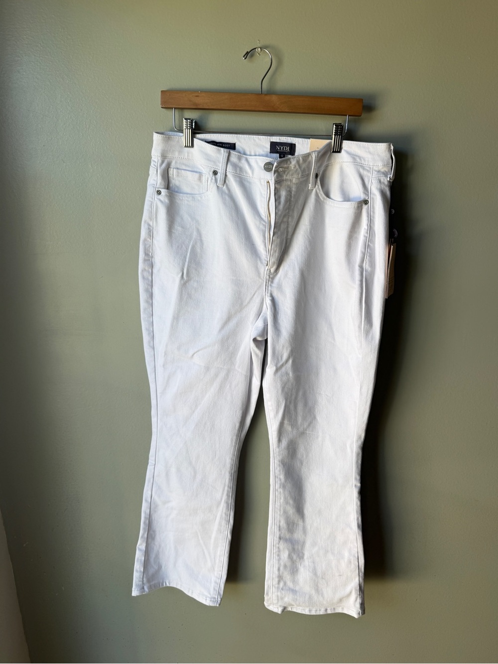 NYDJ Cool Embrace Mini Boot Ankle Jeans Size 12 White NWT